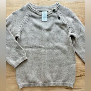 H&M Child’s Beige Knit Long Sleeve Sweater with Button Detail size 12-18 months